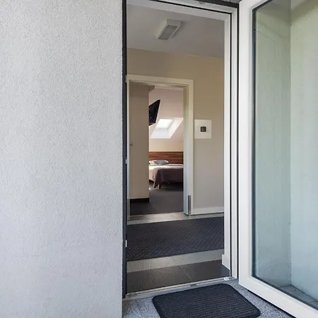 Oda ve Kahvaltı Stella Baltica 4*