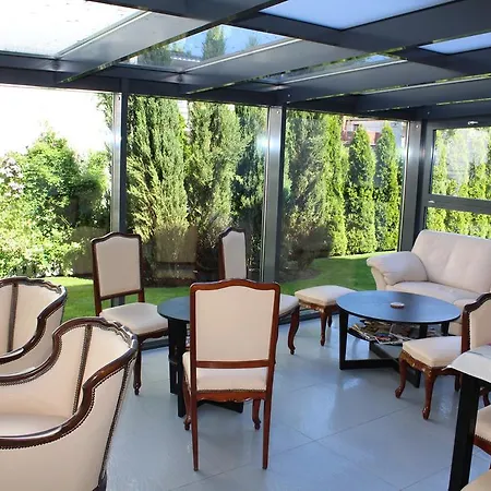 Oda ve Kahvaltı Stella Baltica