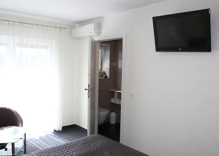 فندق مبيت وإفطار Stella Baltica 4*